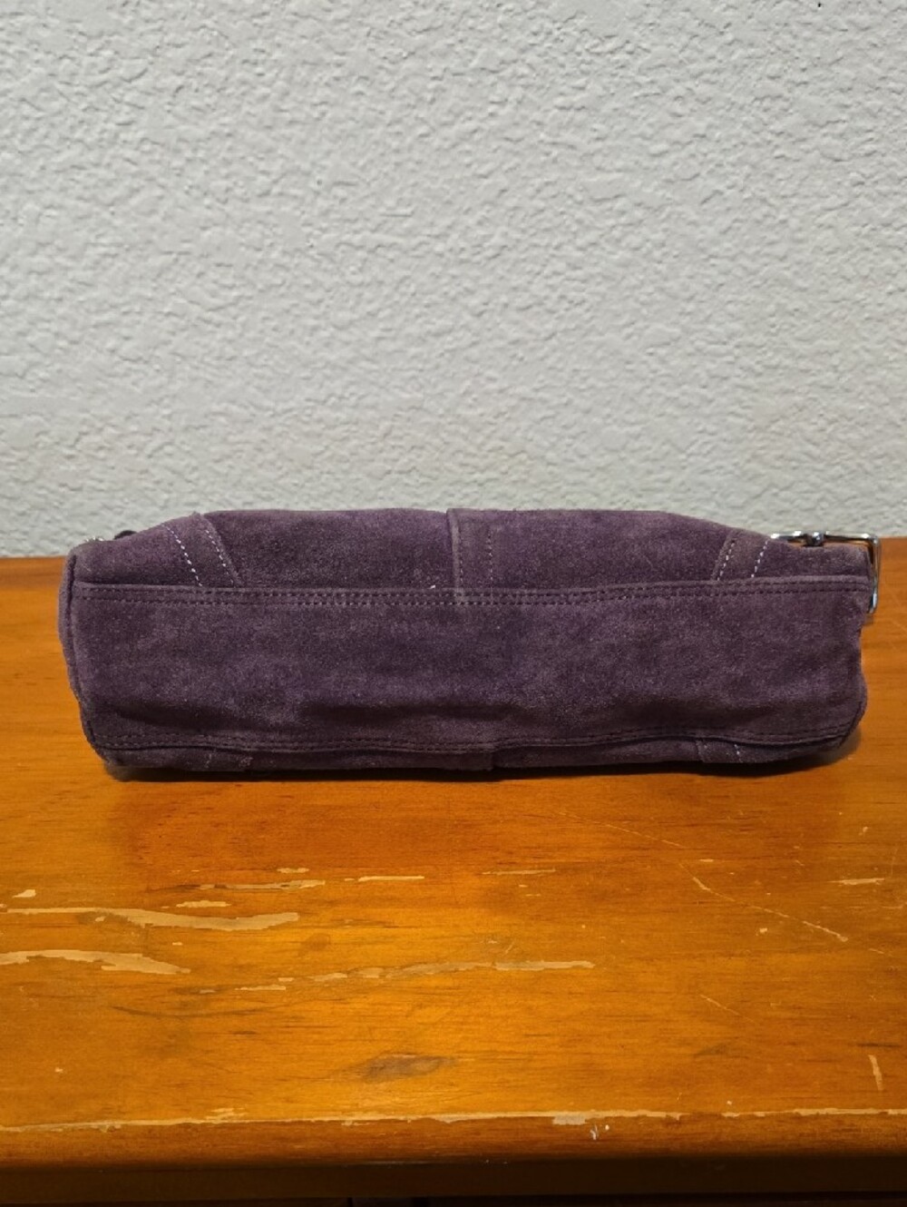 PROJECT BAG-Vntg Coach 8A73 Hampton Purple Suede Shoulder Bag EUC 10"x4.5"x3" - Picture 6 of 13